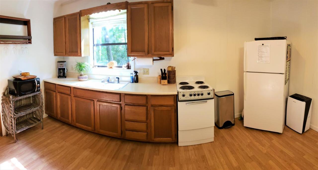 הלן Mountain Laurel Cottage At Hearthstone Cabins And Camping - Pet Friendly מראה חיצוני תמונה