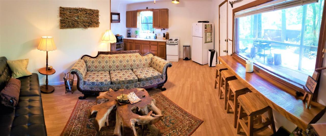 הלן Mountain Laurel Cottage At Hearthstone Cabins And Camping - Pet Friendly מראה חיצוני תמונה